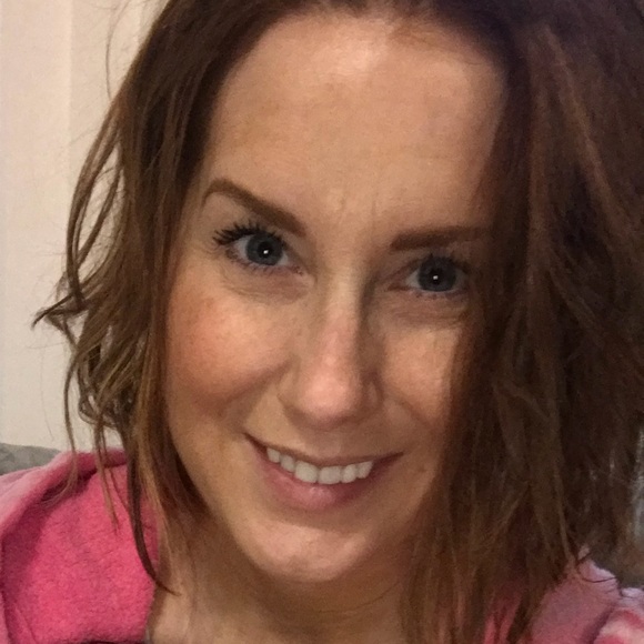 Meet your Posher, Stephanie - Picture 1 of 1